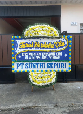 Papan Bunga Duka di Sumur Dewa